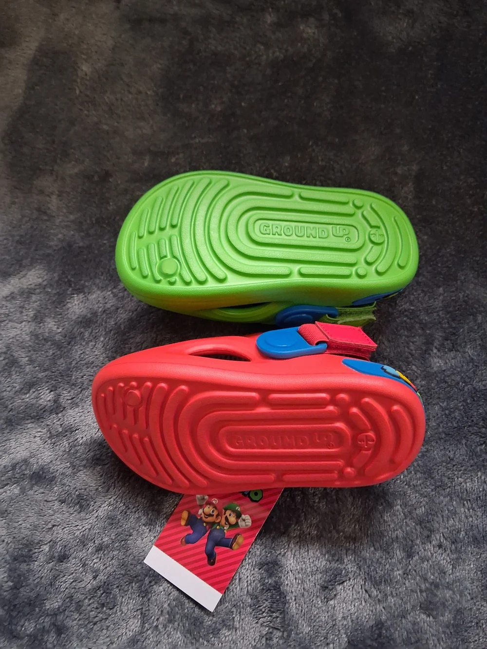 NWT Ground Up Super Mario Mario Luigi Slide Sandals Red/Green Kids Size:5/6